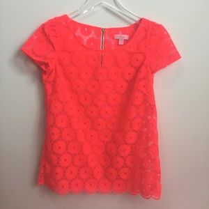 Lilly Pulitzer XS Neon pink shell top.